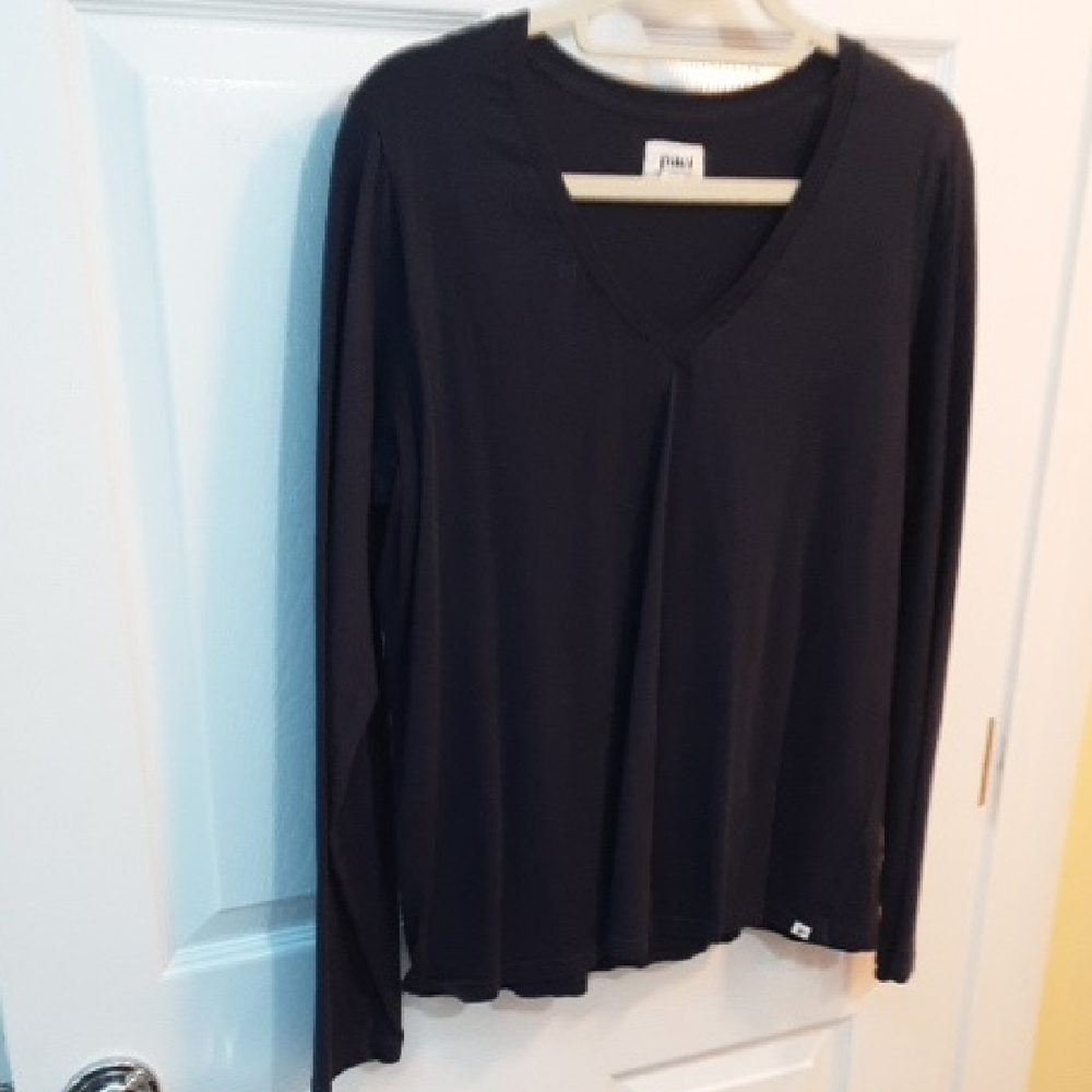 Pact Organic Cotton Navy Blue V-neck Tee